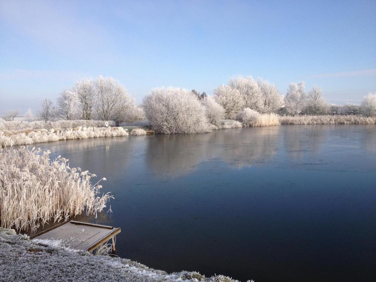 Fields End Lodges Doddington  Exteriör bild