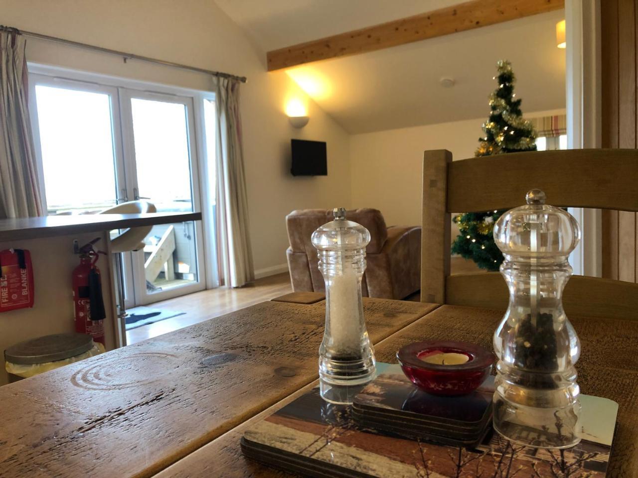 Fields End Lodges Doddington  Exteriör bild